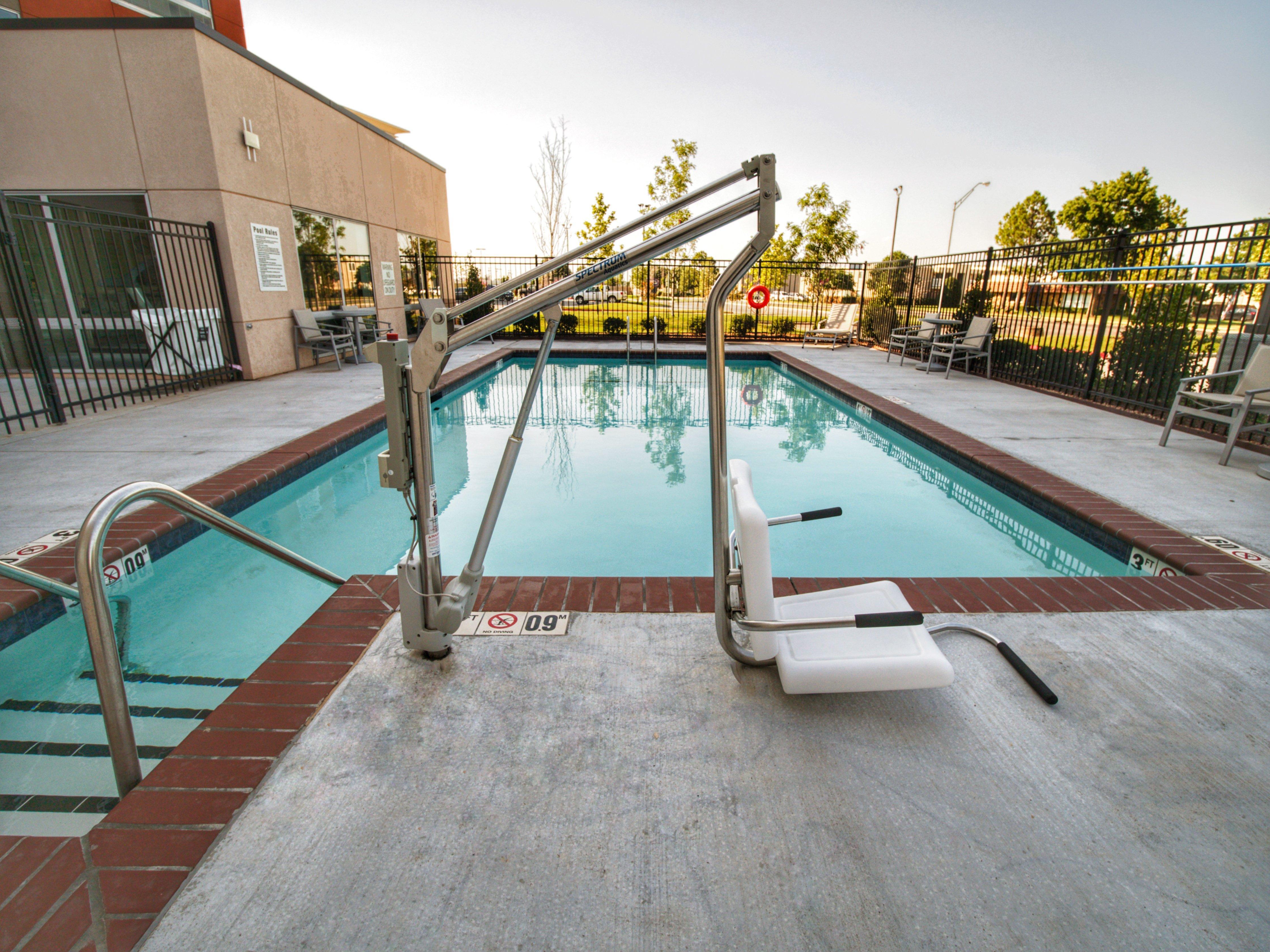 Holiday Inn Express & Suites Moore By Ihg Екстер'єр фото