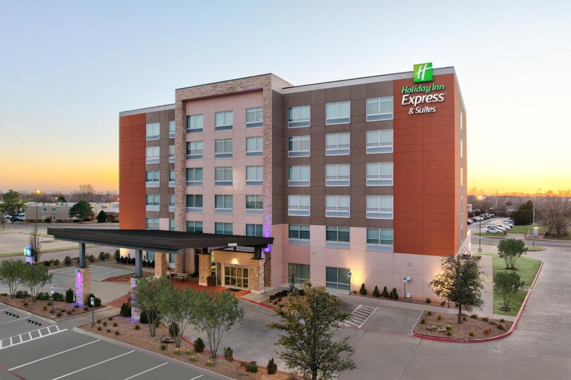 Holiday Inn Express & Suites Moore By Ihg Екстер'єр фото